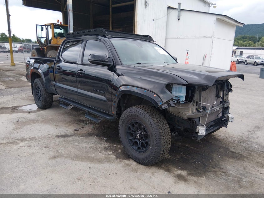 2022 Toyota Tacoma VIN 3TYDZ5BNXNT010380 — IAAI salvage auction photo