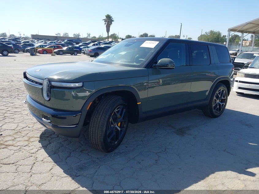 2027 Rivian R2 VIN 7PD2EAAB7VN001200 IAAI salvage auction — RIGHT FRONT, Wait Title, sold $30,750 on 2026-09-23 (photo 2)