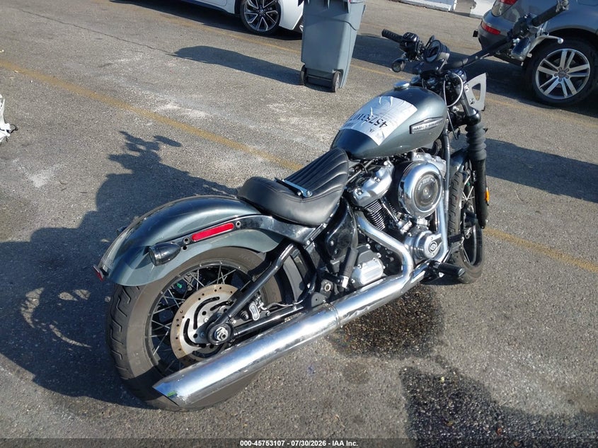 2025 Harley-davidson Street bob VIN 1HD1YJ922SB017377 IAAI salvage auction — FRONT END, Salvage (California), sold $575 on 2026-09-08 (photo 4)
