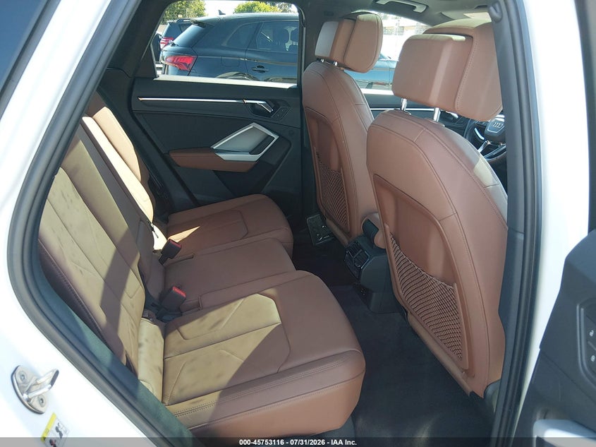 2020 Audi Q3 VIN WA1EECF39L1119510 IAAI salvage auction — RIGHT SIDE, Wait Title, sold $12,300 on 2026-08-17 (photo 8)
