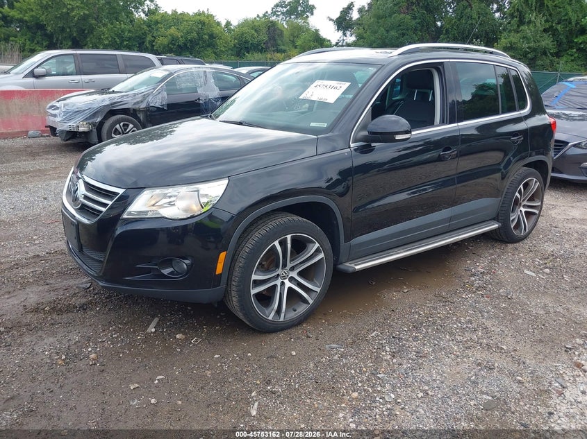 2011 Volkswagen Tiguan VIN WVGAV7AX2BW528516 IAAI salvage auction — NORMAL WEAR, Clear-Dealer Only (Maryland), sold $875 on 2026-08-06 (photo 2)