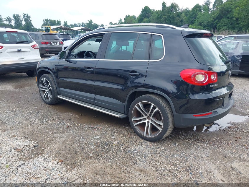 2011 Volkswagen Tiguan VIN WVGAV7AX2BW528516 IAAI salvage auction — NORMAL WEAR, Clear-Dealer Only (Maryland), sold $875 on 2026-08-06 (photo 3)