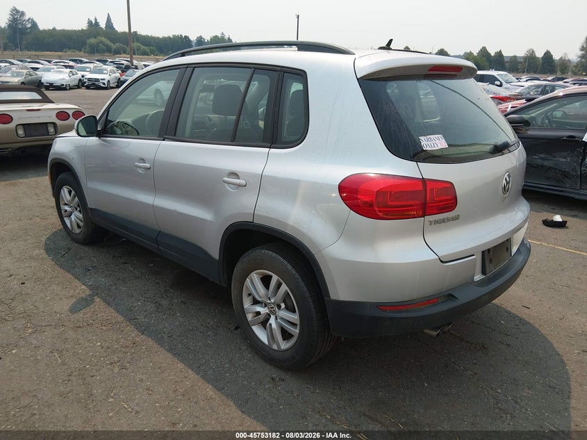 2016 Volkswagen Tiguan VIN WVGAV7AX5GW586448 IAAI salvage auction — NORMAL WEAR, Clear-Dealer Only (Oregon), sold $425 on 2026-08-06 (photo 3)