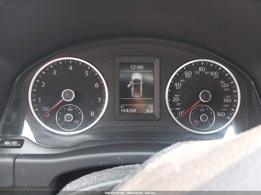 2016 Volkswagen Tiguan VIN WVGAV7AX5GW586448 IAAI salvage auction — NORMAL WEAR, Clear-Dealer Only (Oregon), sold $425 on 2026-08-06 (photo 7)
