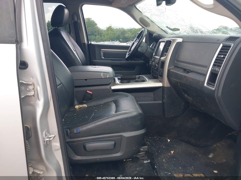 2015 Ram 1500 VIN 1C6RR7LT5FS725898 IAAI salvage auction — ROOF, Salvage Title, sold $4,600 on 2026-08-26 (photo 5)