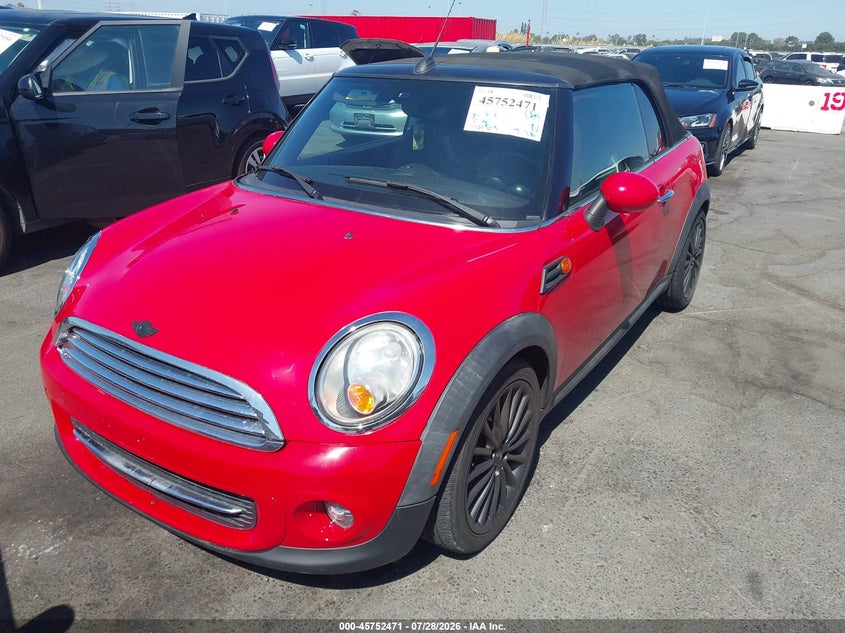 2015 Mini Convertible VIN WMWZN3C59FT862087 IAAI salvage auction — WATER/FLOOD, Wait Title, sold $25 on 2026-08-30 (photo 6)