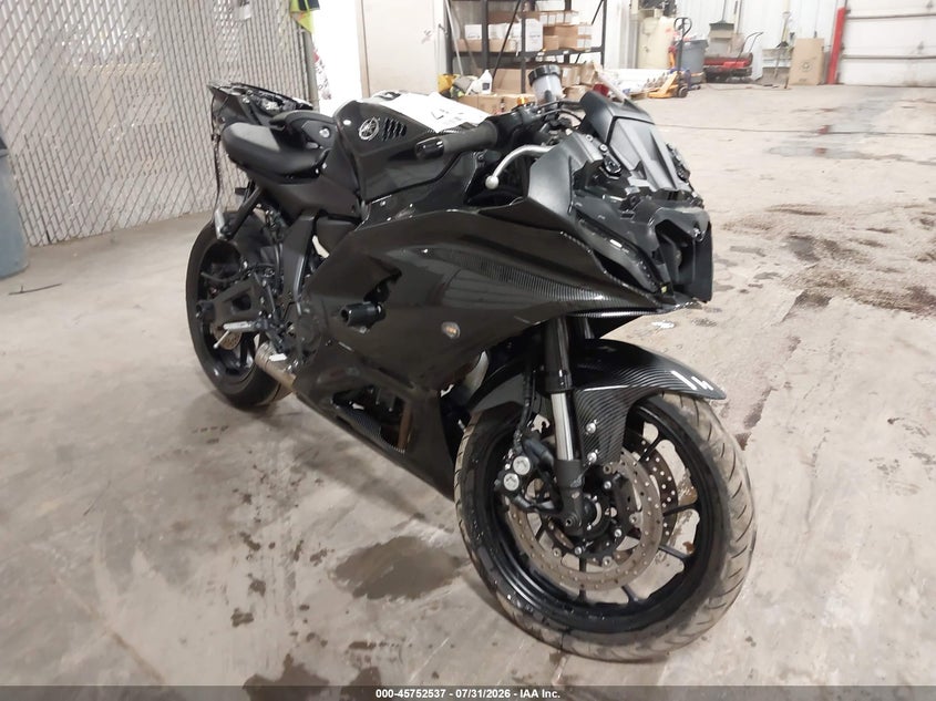 2024 Yamaha Yzf VIN JYARM38E2RA010724 IAAI salvage auction — ROLLOVER, Salvage (Iowa), sold $2,300 on 2026-08-25 (photo 1)