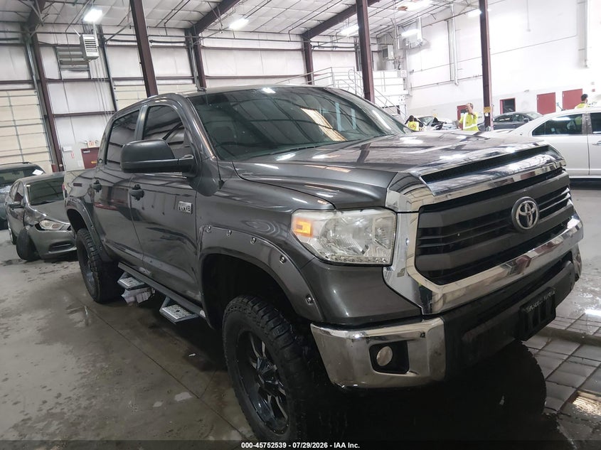 2015 Toyota Tundra VIN 5TFDY5F12FX430801 — IAAI salvage auction photo