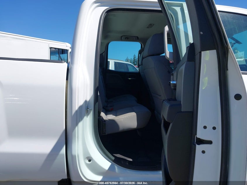 2017 Chevrolet Silverado 1500 VIN 1GCVKNEH1HZ333228 IAAI salvage auction — NORMAL WEAR, Sf97 (Washington), sold $16,800 on 2026-08-26 (photo 8)