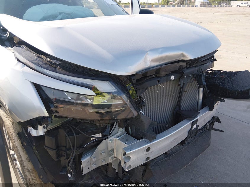 2025 Nissan Pathfinder VIN 5N1DR3AA3SC283216 IAAI salvage auction — FRONT END, Salvage Title, sold $8,100 on 2026-08-21 (photo 6)