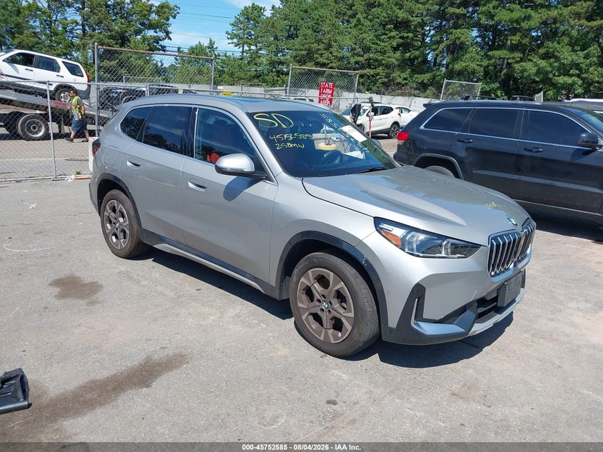 2025 BMW X1 VIN WBX73EF05S5116216 — IAAI salvage auction photo