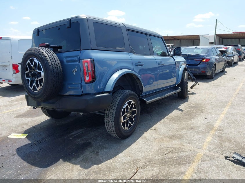 2025 Ford Bronco VIN 1FMDE8BH5SLA72927 IAAI salvage auction — FRONT END, Wait Title, sold $11,900 on 2026-09-21 (photo 4)