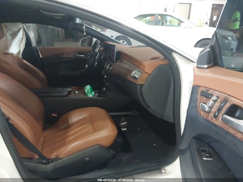 2015 Mercedes-benz Cls-klasse VIN WDDLJ7DB8FA151367 IAAI salvage auction — SIDE, Wait Title, sold $1,150 on 2026-08-12 (photo 5)