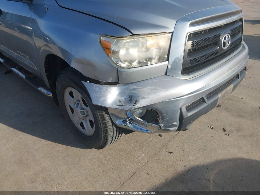 2012 Toyota Tundra VIN 5TFEM5F17CX049618 IAAI salvage auction — RIGHT FRONT, Wait Title, sold $8,600 on 2026-08-21 (photo 6)