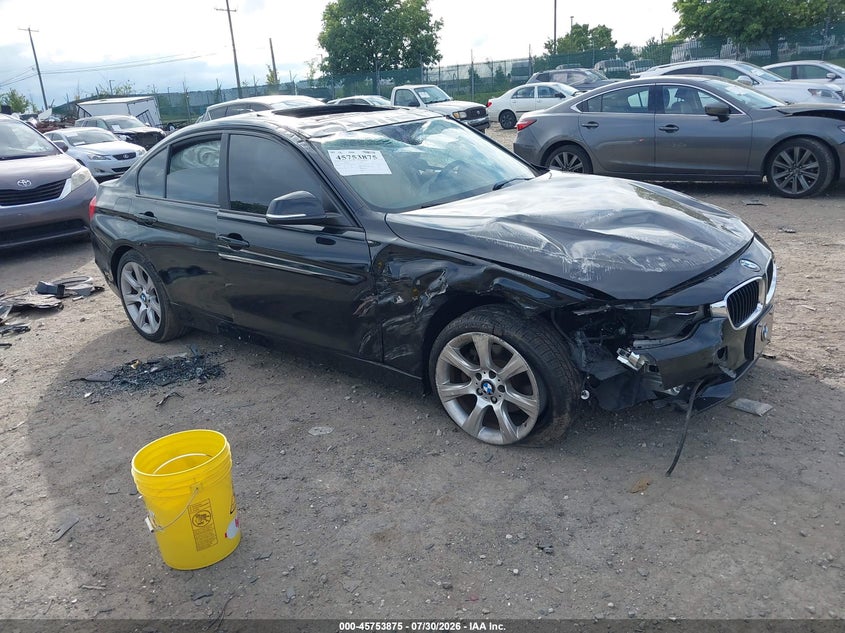 2015 BMW 3er VIN WBA3B5C59FF960075 IAAI salvage auction — ROOF, Wait Title, sold $1,500 on 2026-08-21 (photo 1)