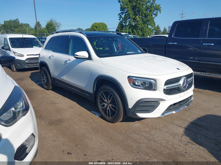 2020 Mercedes-benz Glb VIN WDC4M4HB4LW011565 IAAI salvage auction — NORMAL WEAR, Clear (Michigan), sold $10,600 on 2026-08-13 (photo 1)