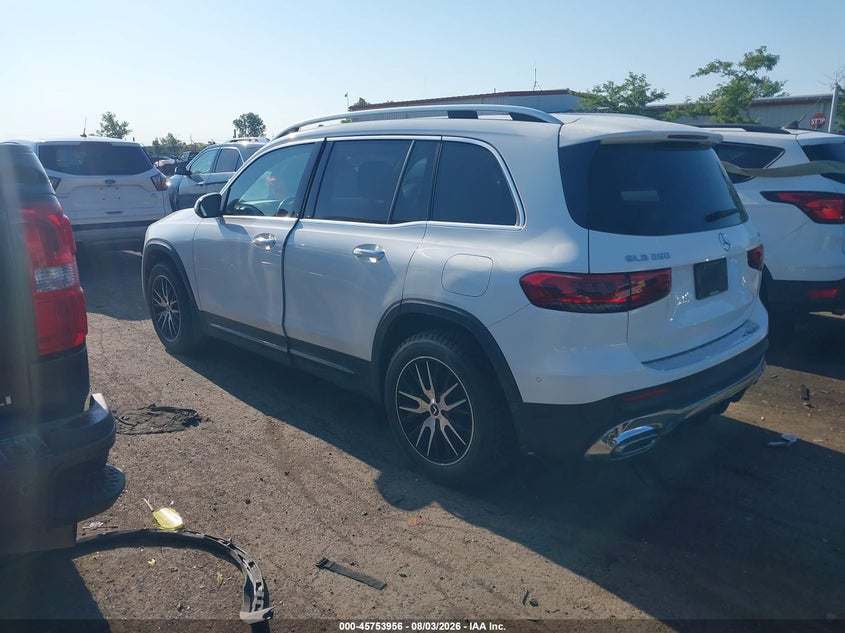 2020 Mercedes-benz Glb VIN WDC4M4HB4LW011565 IAAI salvage auction — NORMAL WEAR, Clear (Michigan), sold $10,600 on 2026-08-13 (photo 3)