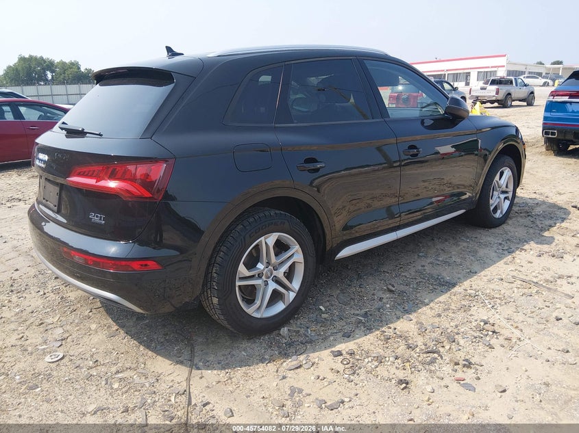 2018 Audi Q5 VIN WA1ANAFY0J2213037 IAAI salvage auction — ENGINE DAMAGE, Clear (Georgia), sold $6,400 on 2026-08-02 (photo 4)