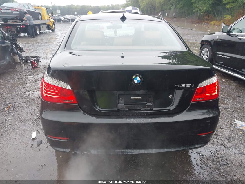 2009 BMW 5 series VIN WBANV93539C134772 IAAI salvage auction — NORMAL WEAR, Clear (New York), sold $300 on 2026-08-04 (photo 6)