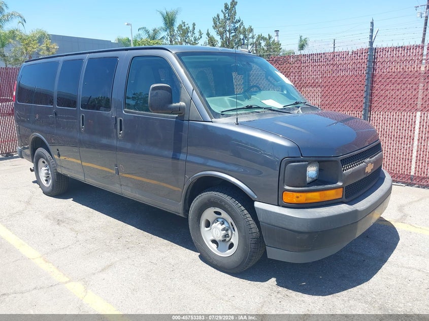 2017 Chevrolet Express 2500 VIN 1GAWGEFG4H1294959 — IAAI salvage auction photo