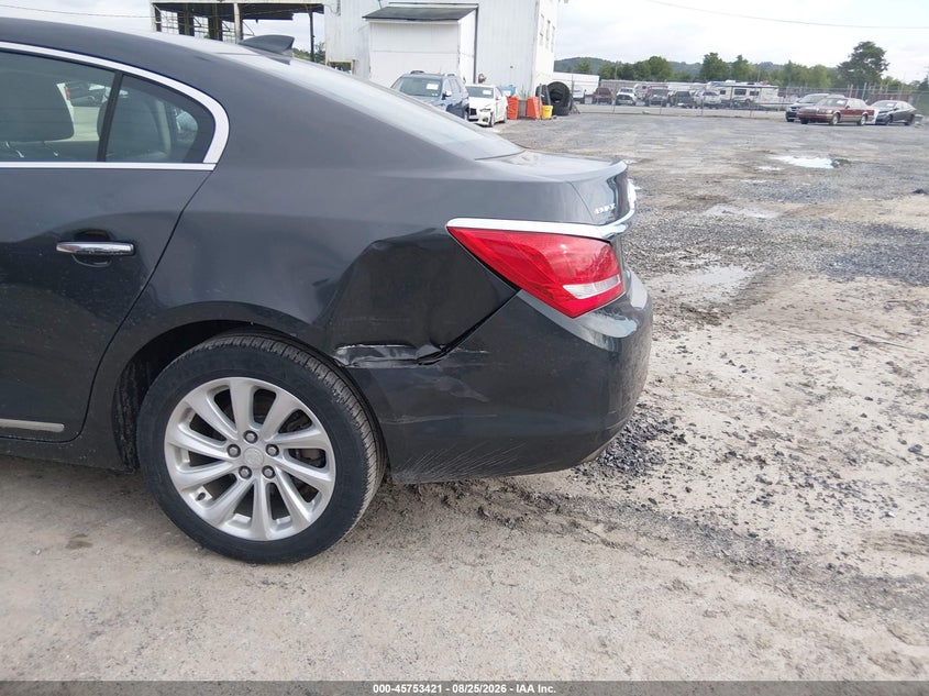 2015 Buick Lacrosse VIN 1G4GB5G33FF182364 IAAI salvage auction — REAR END, Wait Title, sold $1,150 on 2026-09-05 (photo 6)