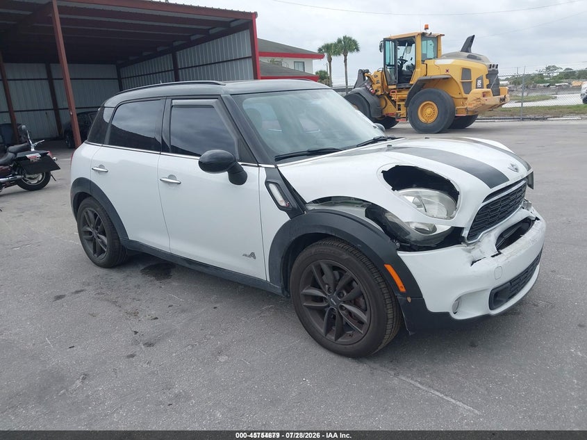 2013 Mini Countryman VIN WMWZC5C58DWP33951 IAAI salvage auction — UNKNOWN, Clear (Florida), sold $975 on 2026-08-04 (photo 1)