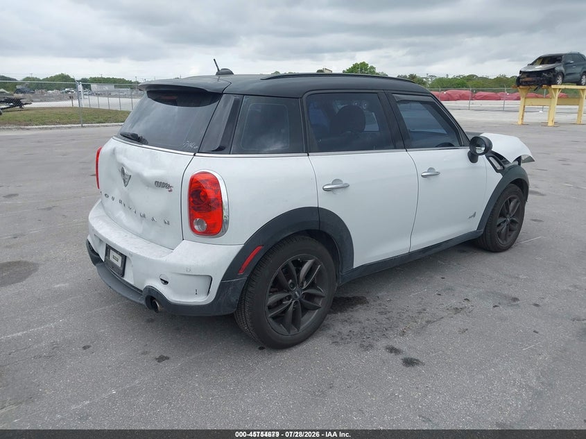 2013 Mini Countryman VIN WMWZC5C58DWP33951 IAAI salvage auction — UNKNOWN, Clear (Florida), sold $975 on 2026-08-04 (photo 4)