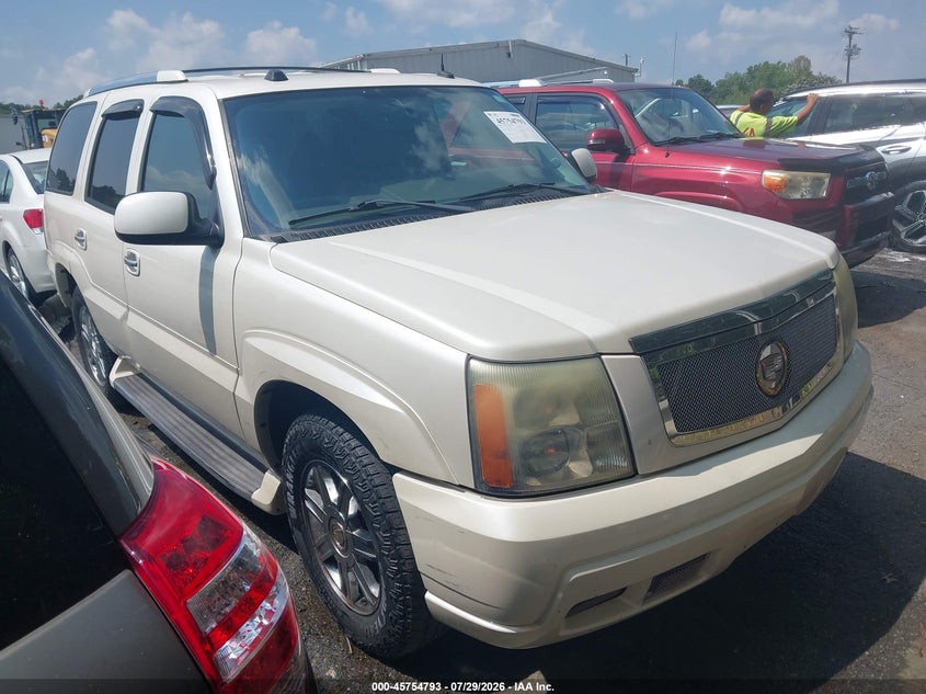 2004 Cadillac Escalade VIN 1GYEC63T74R155548 IAAI salvage auction — RIGHT SIDE, Salvage (North Carolina), sold $650 on 2026-08-22 (photo 1)