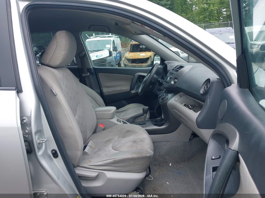 2012 Toyota Rav4 VIN 2T3JF4DV5CW187848 IAAI salvage auction — NORMAL WEAR, Clear (Massachusetts), sold $1,950 on 2026-09-02 (photo 5)