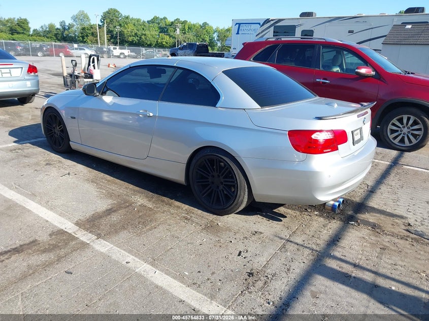 2013 BMW 3er VIN WBADW7C52DE731843 IAAI salvage auction — NORMAL WEAR, Clear (Montana), sold $1,400 on 2026-08-20 (photo 3)