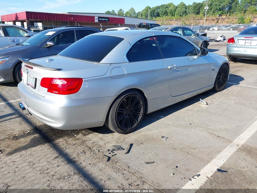 2013 BMW 3er VIN WBADW7C52DE731843 IAAI salvage auction — NORMAL WEAR, Clear (Montana), sold $1,400 on 2026-08-20 (photo 4)