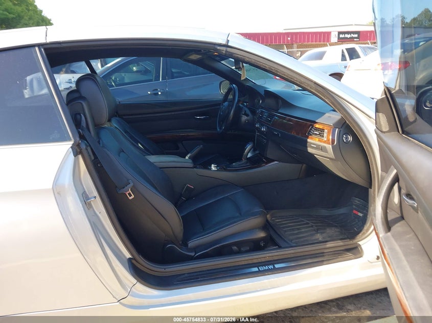 2013 BMW 3er VIN WBADW7C52DE731843 IAAI salvage auction — NORMAL WEAR, Clear (Montana), sold $1,400 on 2026-08-20 (photo 5)