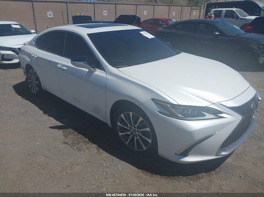 2021 Lexus ES VIN 58ADA1C14MU003768 — IAAI salvage auction photo