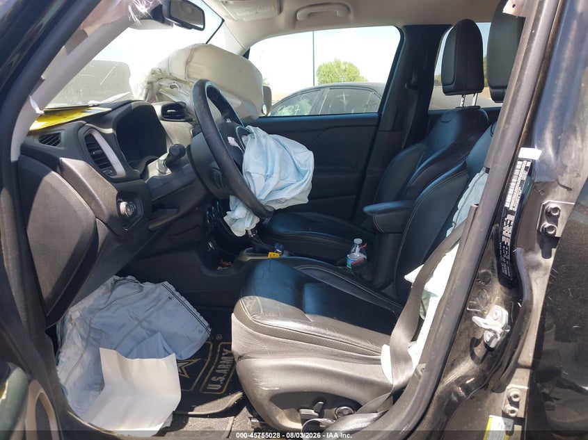 2016 Jeep Renegade VIN ZACCJADT2GPC71246 IAAI salvage auction — FRONT END, Salvage Title, sold $1,450 on 2026-08-16 (photo 5)