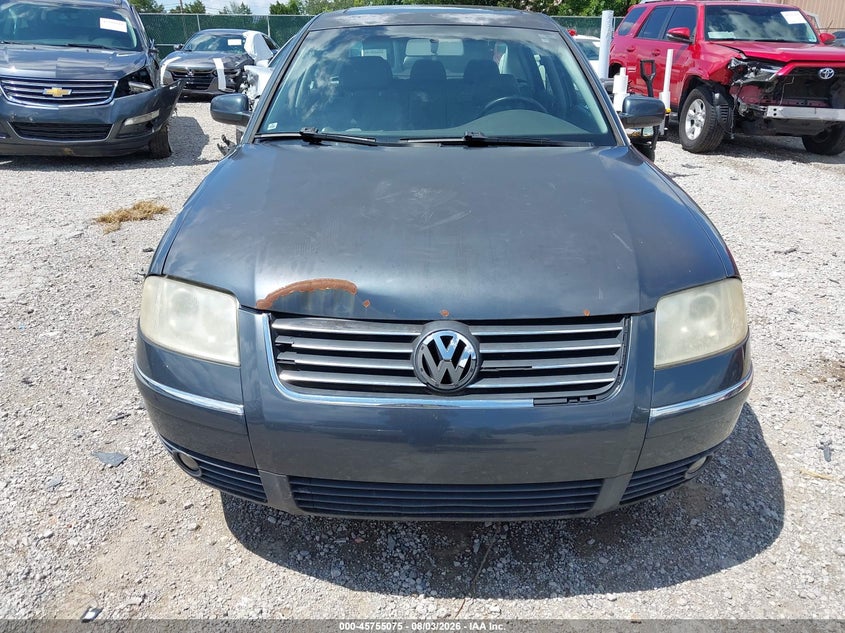 2003 Volkswagen Passat VIN WVWPD63B33P435156 IAAI salvage auction — NORMAL WEAR, Original (Kentucky), sold $225 on 2026-08-19 (photo 6)