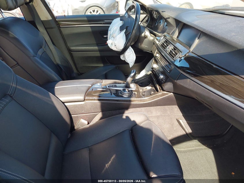 2014 BMW 5er VIN WBA5B3C59ED539304 IAAI salvage auction — FRONT END, Mv-907A (New York), sold $2,200 on 2026-08-13 (photo 5)
