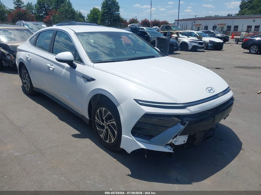 2026 Hyundai Sonata hybrid VIN KMHL24JJXTA166901 — IAAI salvage auction photo