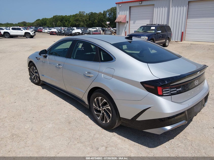 2026 Hyundai Sonata VIN KMHL24JJ2TA151258 IAAI salvage auction — REAR END, Enterprise Vehicles Clear Only (Texas), sold $14,800 on 2026-08-02 (photo 3)