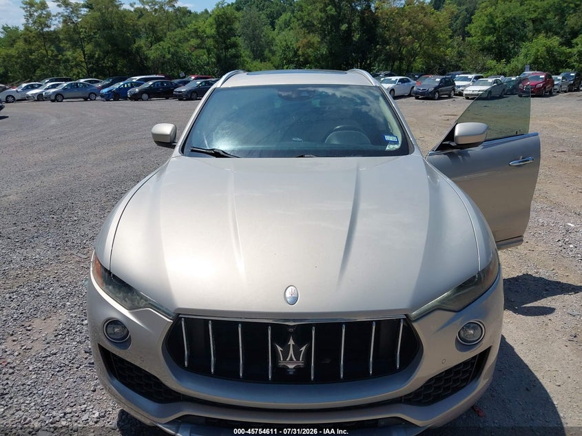 2017 Maserati Levante VIN ZN661XULXHX199354 IAAI salvage auction — NORMAL WEAR, Salvage Title, sold $3,150 on 2026-08-04 (photo 6)