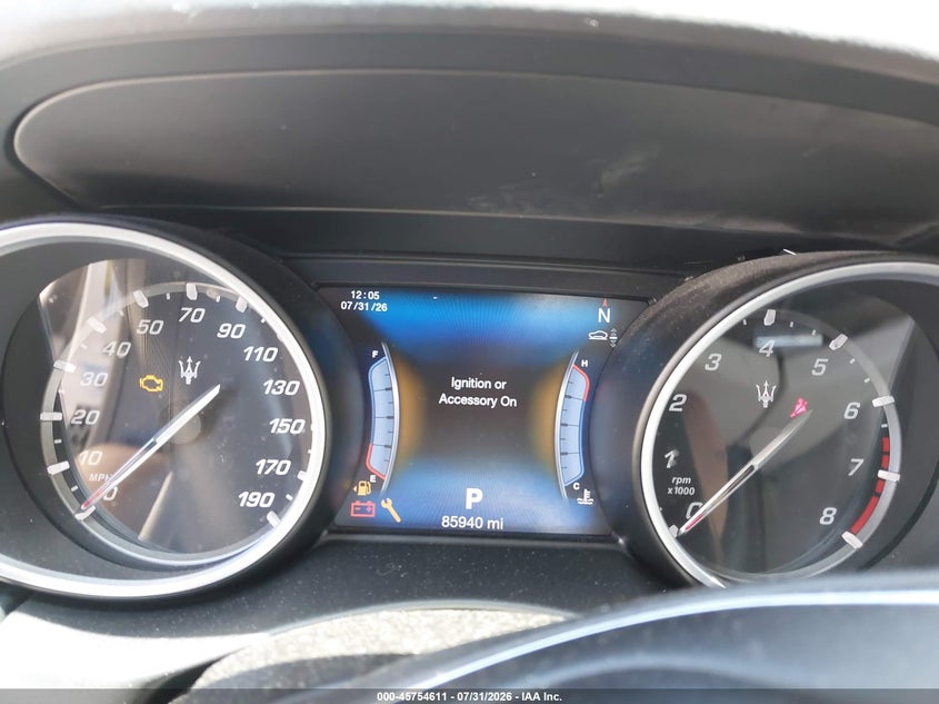 2017 Maserati Levante VIN ZN661XULXHX199354 IAAI salvage auction — NORMAL WEAR, Salvage Title, sold $3,150 on 2026-08-04 (photo 7)