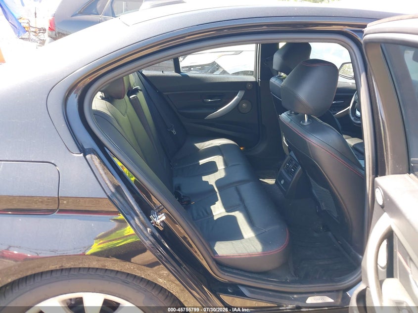 2012 BMW 3er VIN WBA3A9C54CF271082 IAAI salvage auction — FRONT END, Salvage (Ohio), sold $900 on 2026-08-19 (photo 8)