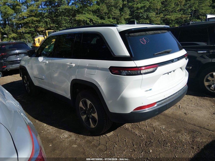 2024 Jeep Grand cherokee VIN 1C4RJYB6XRC129623 IAAI salvage auction — RIGHT FRONT, Enterprise Vehicles Clear Only (Virginia), sold $13,700 on 2026-08-03 (photo 3)