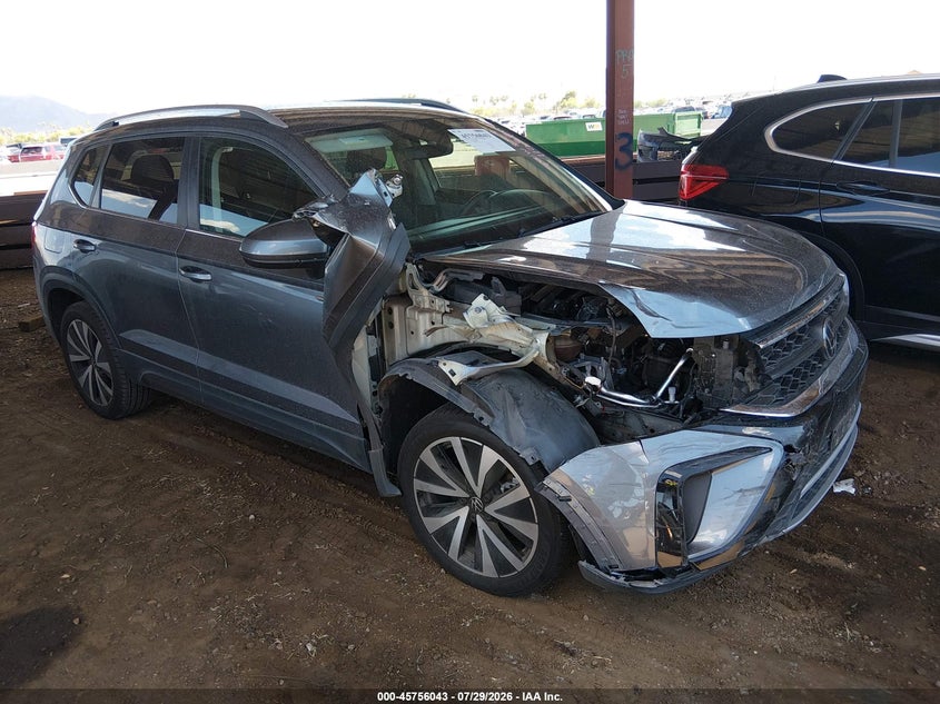 2024 Volkswagen Taos VIN 3VVSX7B28RM048689 IAAI salvage auction — FRONT END, Enterprise Vehicles Clear Only (Washington), sold $8,100 on 2026-09-11 (photo 6)