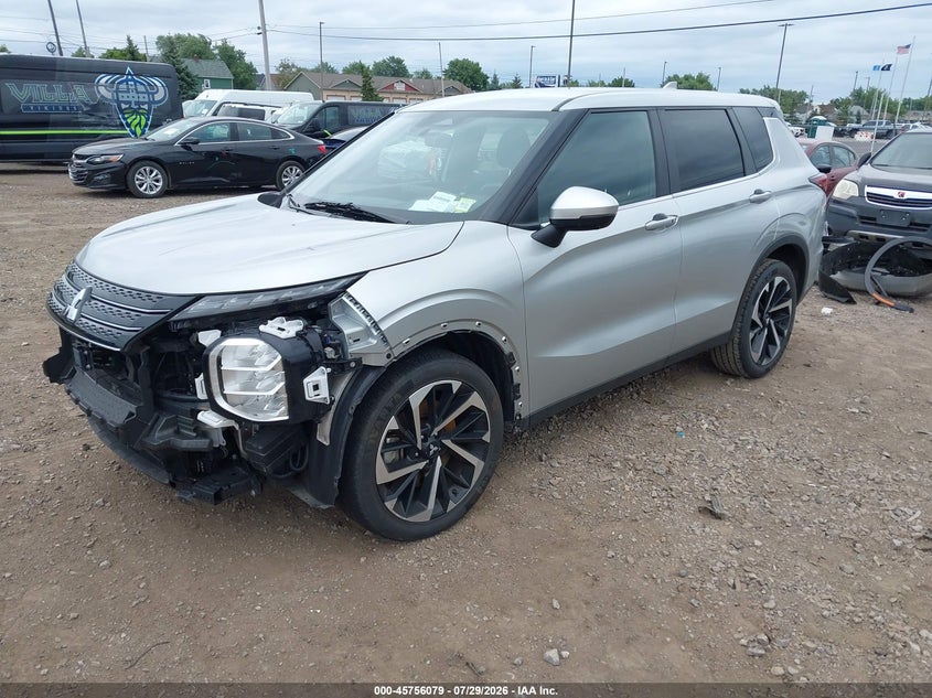 2024 Mitsubishi Outlander VIN JA4J3VA82RZ075833 IAAI salvage auction — FRONT END, Wait Title, sold $9,150 on 2026-09-23 (photo 2)