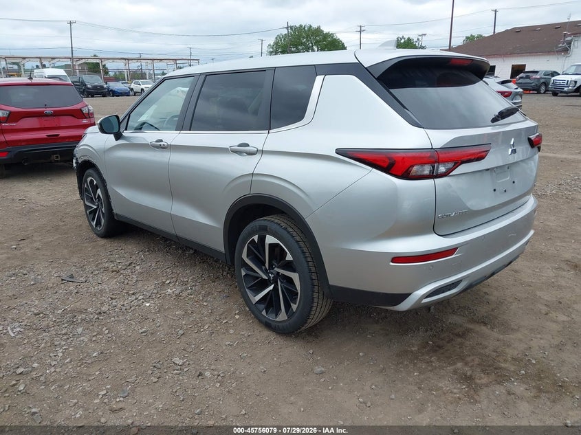 2024 Mitsubishi Outlander VIN JA4J3VA82RZ075833 IAAI salvage auction — FRONT END, Wait Title, sold $9,150 on 2026-09-23 (photo 3)