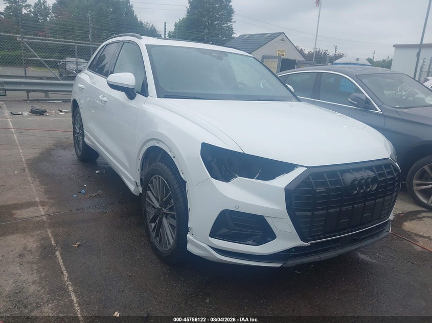 2023 Audi Q3 VIN WA1AUCF33P1115086 — IAAI salvage auction photo