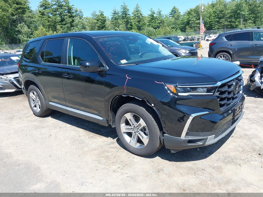 2025 Honda Pilot VIN 5FNYG1H4XSB156322 — IAAI salvage auction photo