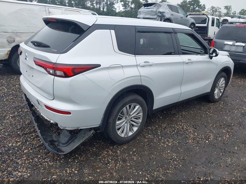2024 Mitsubishi Outlander VIN JA4J4UA83RZ071264 IAAI salvage auction — FRONT END, Salvage Title, sold $7,800 on 2026-09-02 (photo 4)