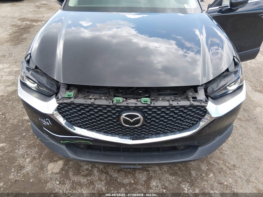 2024 Mazda Cx-30 VIN 3MVDMBBM4RM710402 IAAI salvage auction — FRONT & REAR, Salvage Title, sold $7,100 on 2026-08-23 (photo 6)