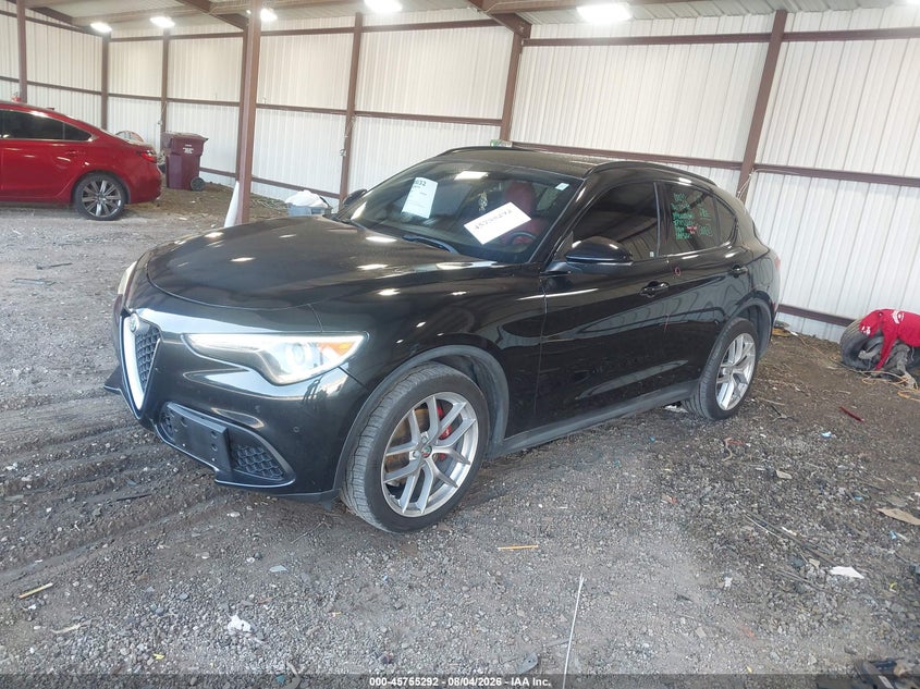 2018 Alfa romeo Stelvio VIN ZASFAKNN6J7B90359 IAAI salvage auction — RIGHT SIDE, Salvage Title, sold $6,150 on 2026-09-13 (photo 2)